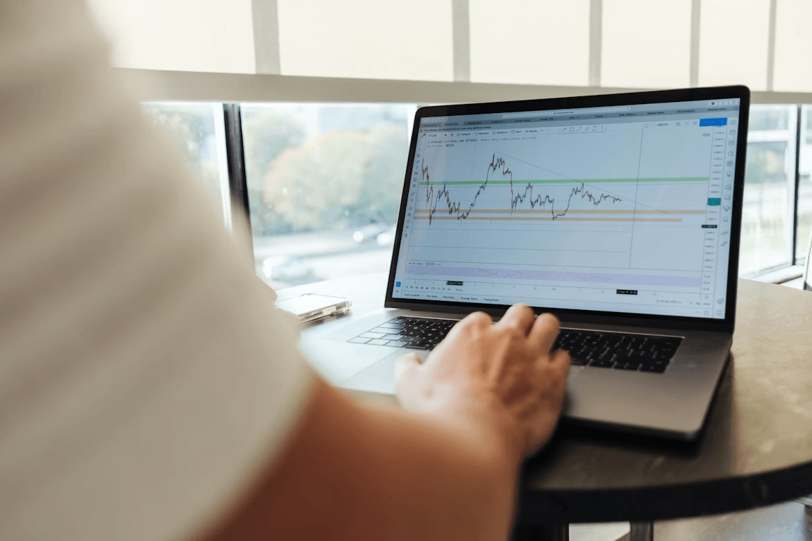 Fintech Jobs in Hong Kong: Resumes That Speak Compliance and Innovation