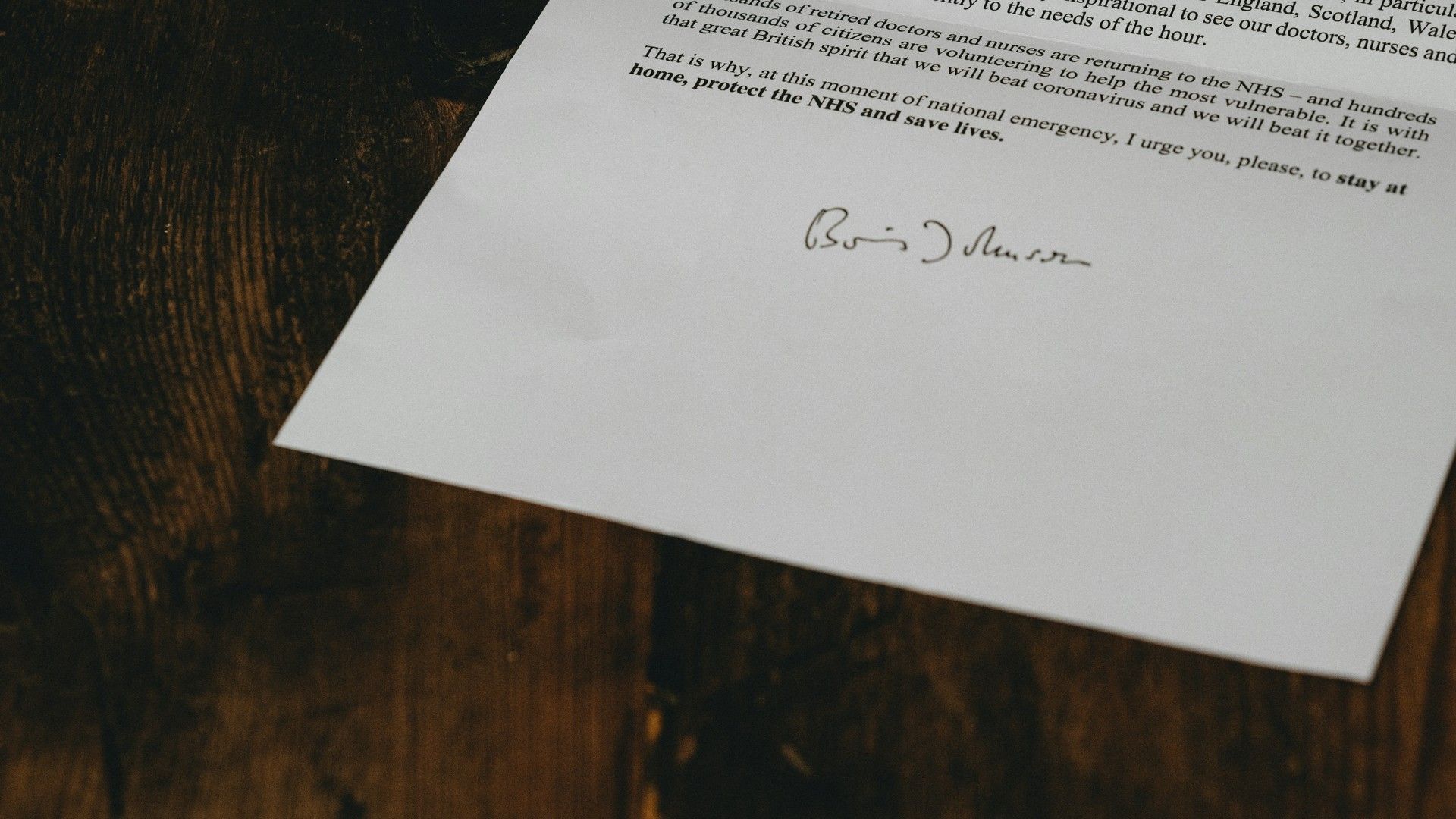 Can an AI write a better Cantonese cover letter than you? We tested it