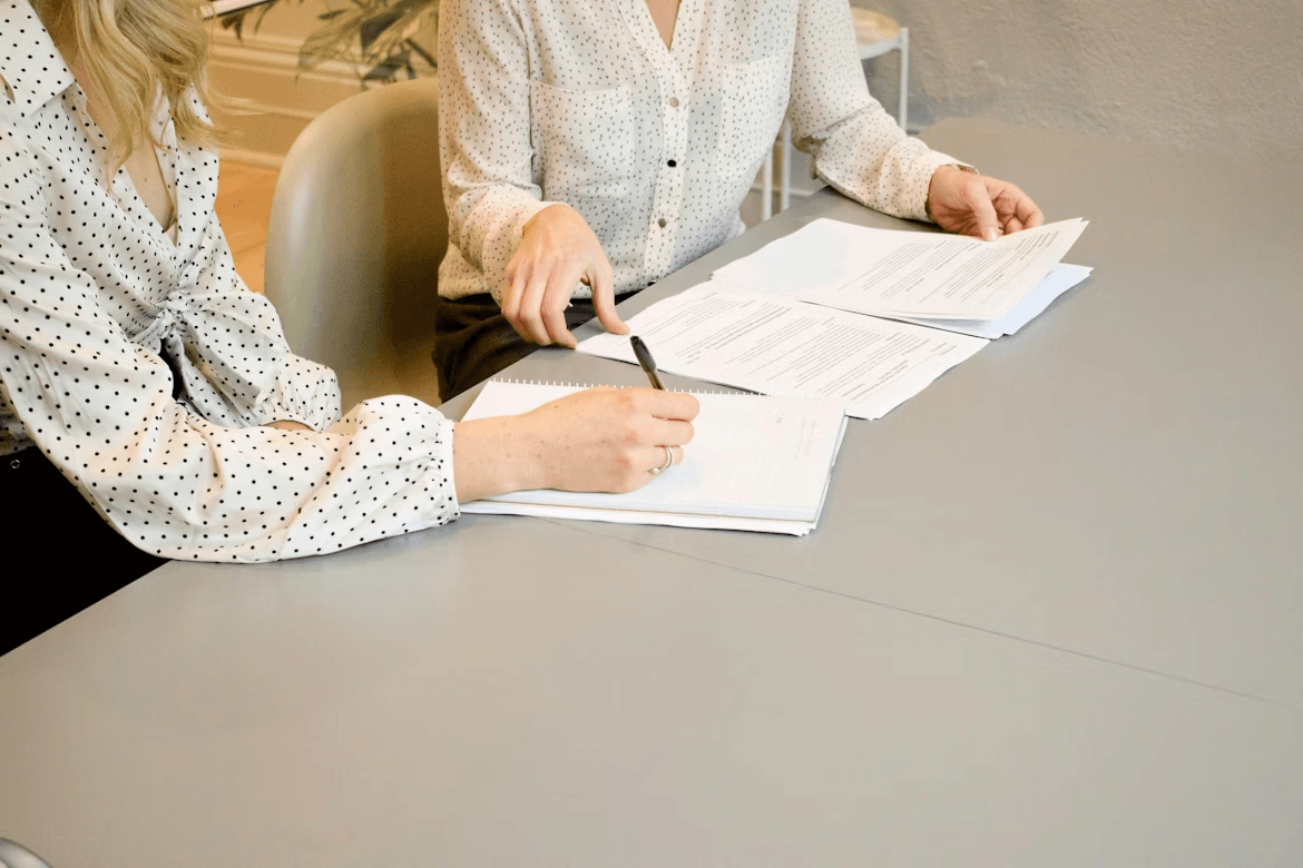 How to Negotiate Your Salary by Email in Hong Kong (With Templates)